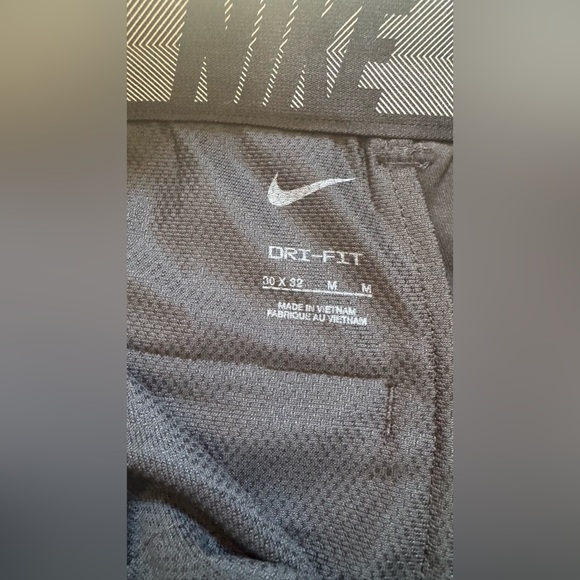 Nike Dri-Fit Flat Front Standard Fit Flex Golf Pants Men's Size 54x36 Black NWT - Picture 3 of 7